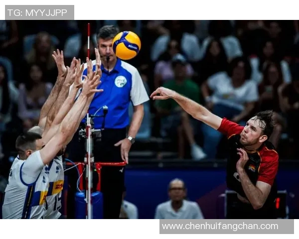 U21德国队与意大利队激战正酣青少年足球赛场的巅峰对决 U21德国队与意大利队激战正酣青少年足球赛场的巅峰对决