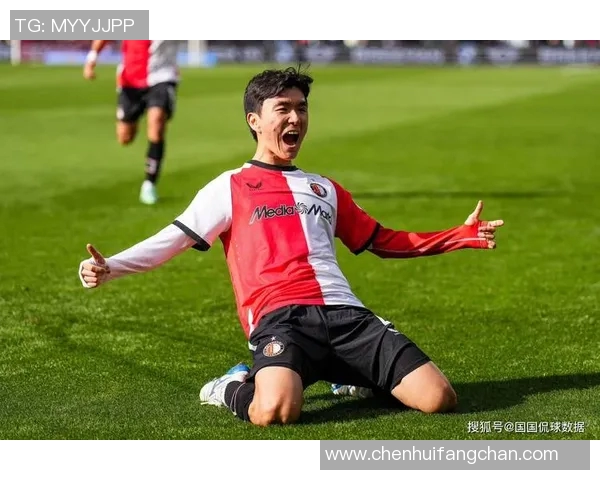 奥斯与前进之鹰的激战揭示了足球战术的博弈与团队精神的较量 奥斯与前进之鹰的激战揭示了足球战术的博弈与团队精神的较量